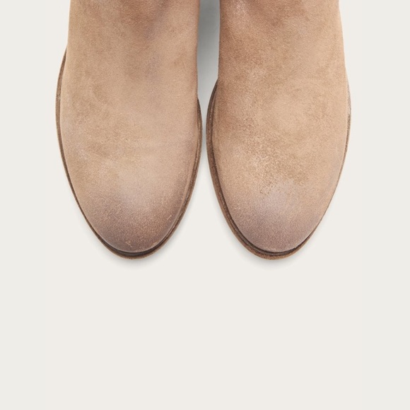 Frye Carson Piping Beige Leather Ankle Booties - Picture 4 of 12